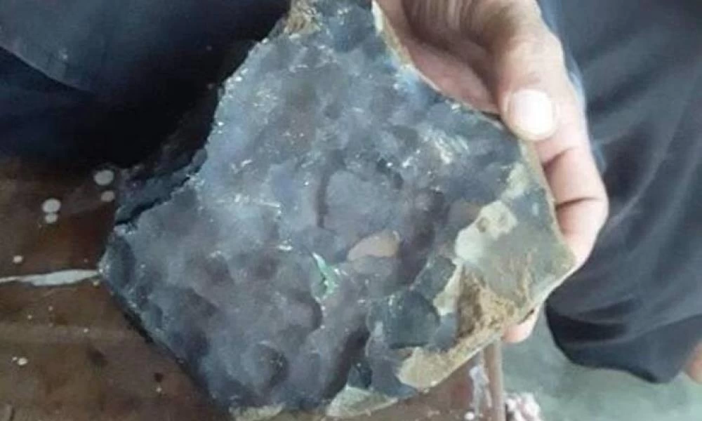 Ινδονησία: Τον κτύπησε μετεωρίτης και έγινε εκατομμυριούχος!